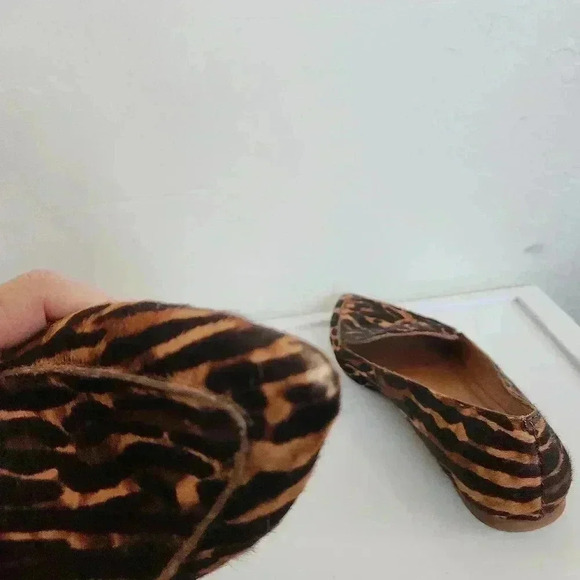 Madewell leopard print cow hide leather pointy toe flats - Picture 8 of 9